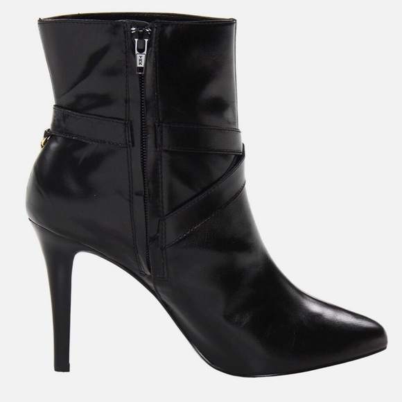 Ralph Lauren black leather Laurie pointed toe high heel ankle boots - size 10 - Picture 2 of 7